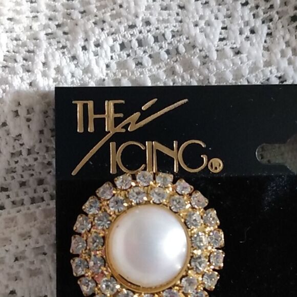 NWT THE ICING Gold/Pearl/Rhinestone Circular Starburst Earrings w/Dangle Pearls - Picture 3 of 6